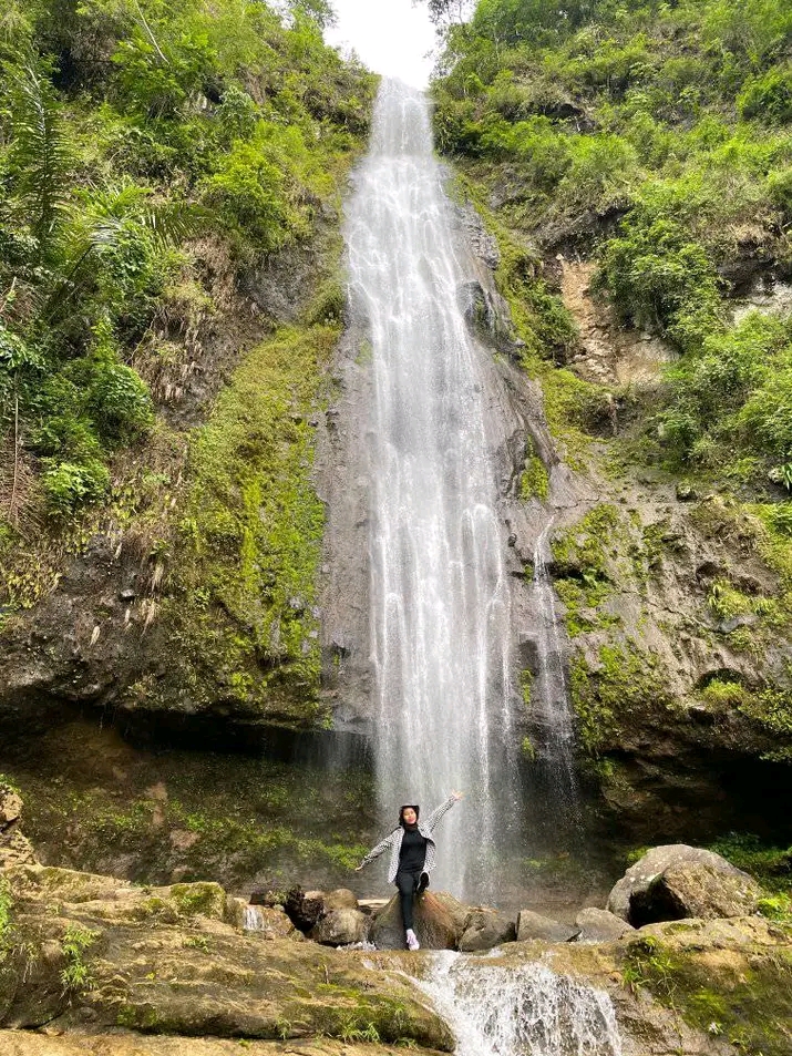 Curug cimanintin